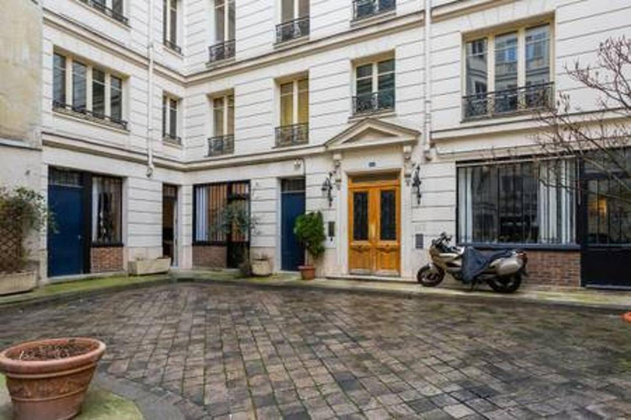 Appartamento CMG Temple / République Parigi Esterno foto